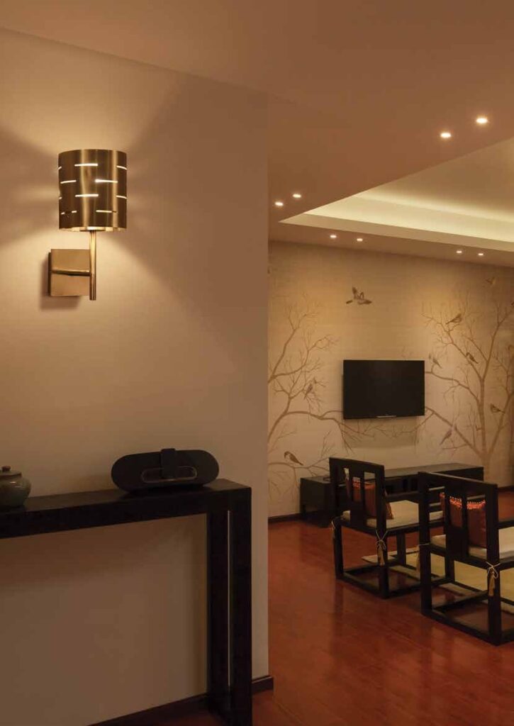 Extraordinary crystals in an elegant stainiess steel finish for that wondrous light spread.