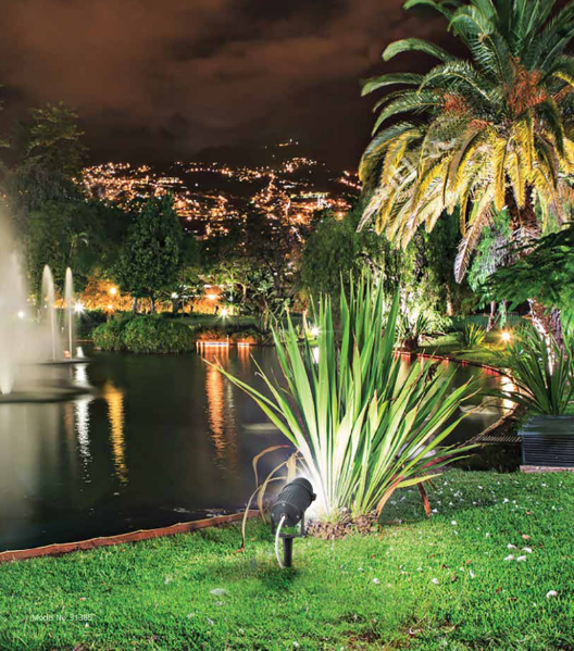 Essential SmartBright Floodlight