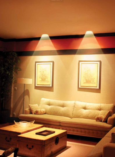 This lighting fixture combines elegance with durability, featuring a minimalistic design, a focused 36-degree beam, and a robust metal housing for a longer lifespan. It offers a 25,000-hour lifespan, wide voltage protection (160V-360V), and emits no harmful radiation with a CRI >80.